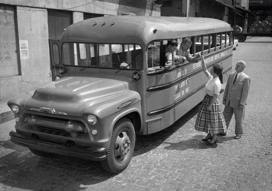  Chevrolet 6800 School Bus 1957 года  (фото 1 из 1)
